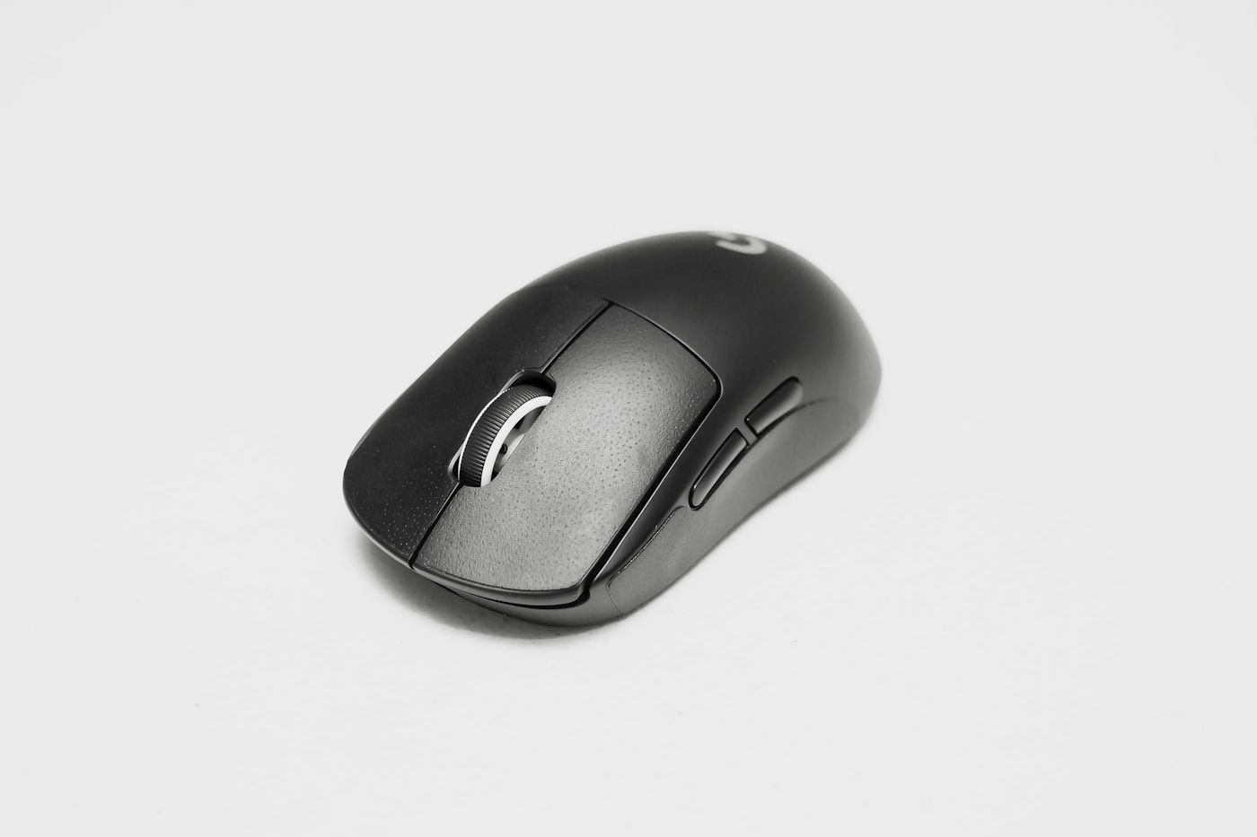 Gaming keyboard representing independent buying research